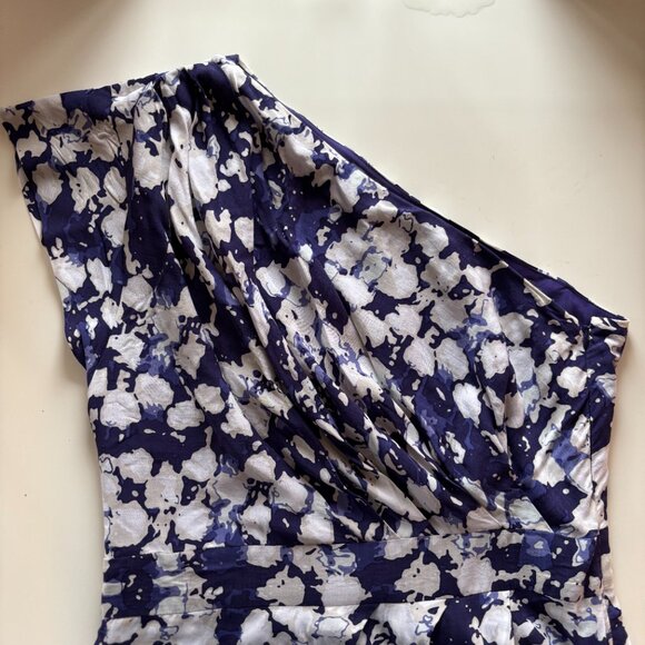 BCBGeneration asymmetrical party dress (size 10 - fits more like an 8) - Picture 3 of 5